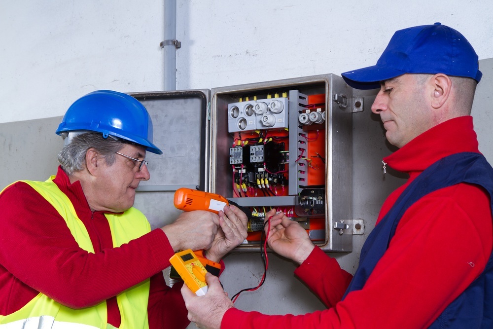 The Benefits of Hiring a Commercial Electrician