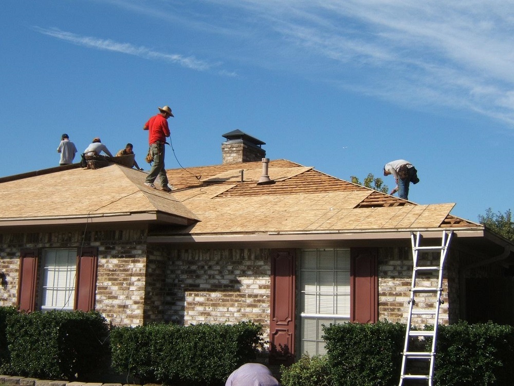 Significant Benefits of Hiring A Roof Replacement Contractor