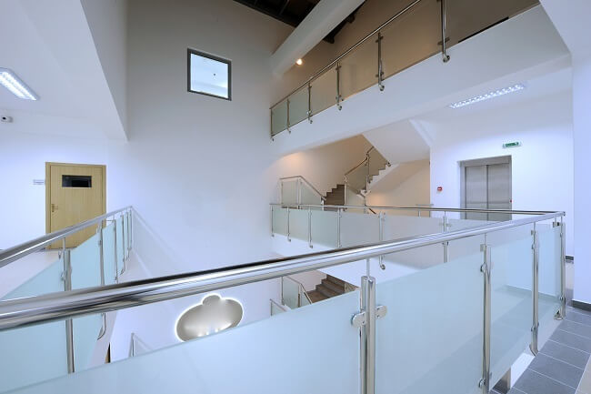 Benefits of Glass Balustrading and choosing the perfect fit