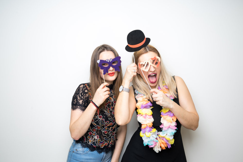 Things To Remember Before You Hire A Photo Booth