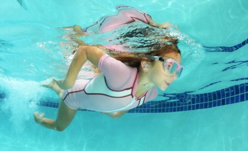 Use Of Swimming Ear Plugs and Their Necessity