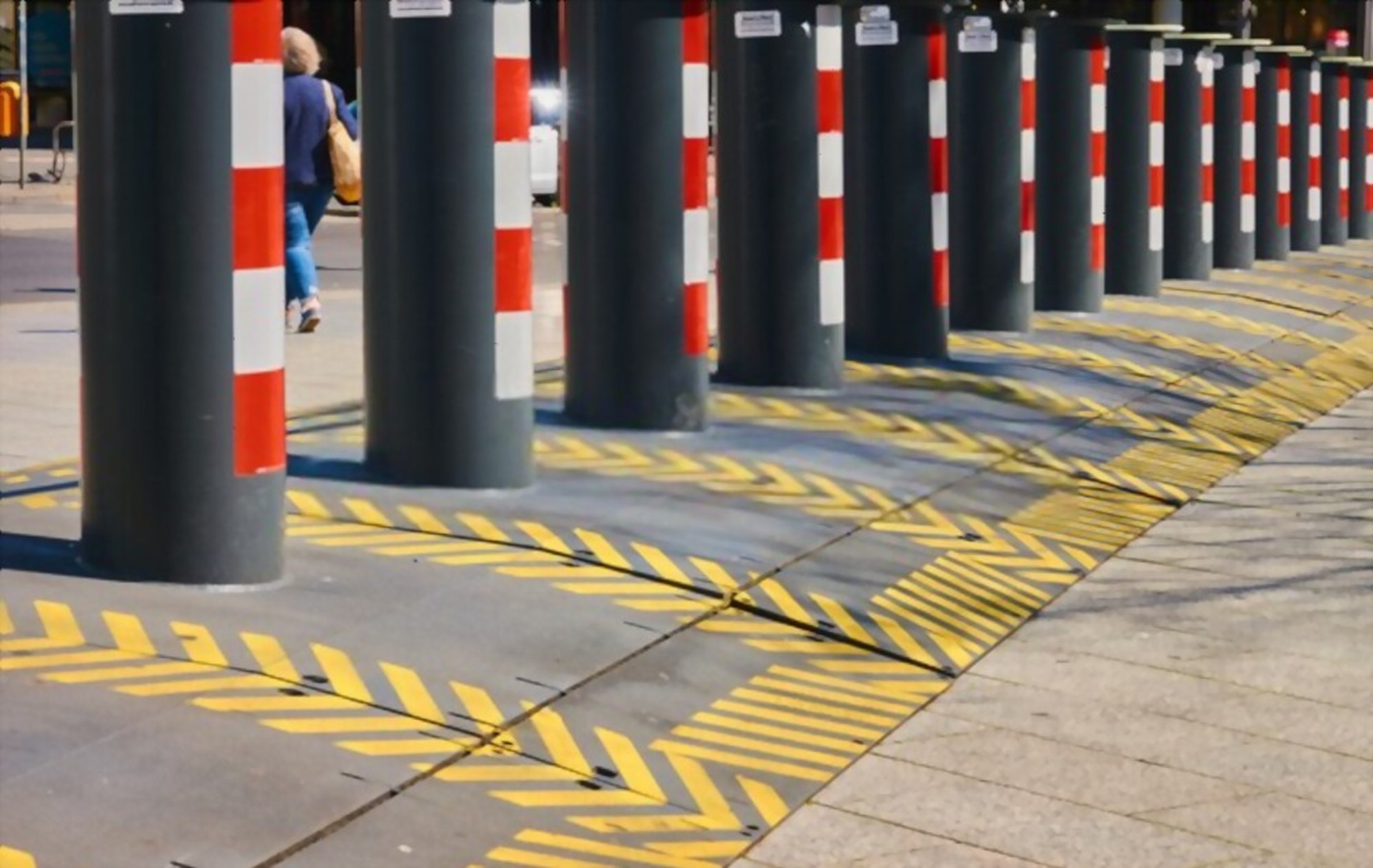 Security Bollards 
