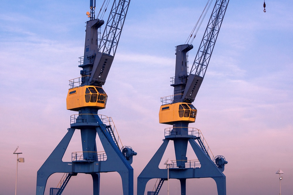 Economic Lifting Solutions Through Portal Systems: The utility of gantry hoists in industrial and commercial sectors