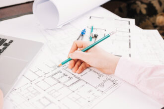 Resculpting Architectural Design: Online Architects for Quality Planning