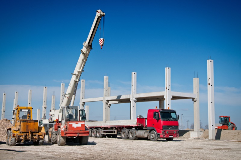 Hire the Best Quality Cranes to Save Money