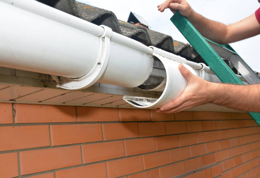 Savvy Guide: Choosing the Perfect Time and Tools for Seamless Gutter Repairs