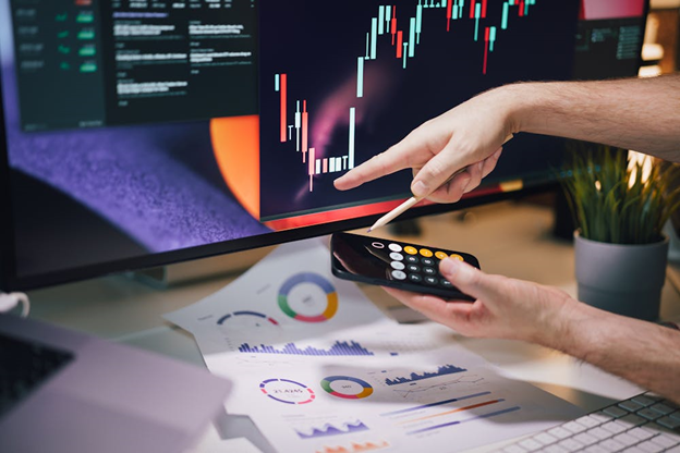 The Benefits of Trading Share CFDs in Volatile Markets