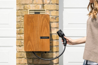 Role of Professionals in EV Charger Installation: A Detailed Analysis