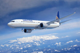 How do I book United Airlines Group Travel