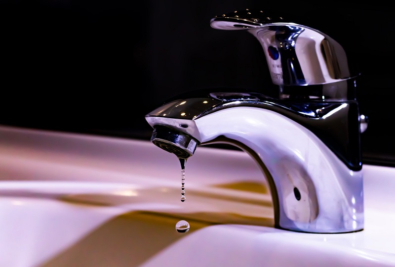 Save Water And Money: How To Fix Leaking Taps In The Range Efficiently