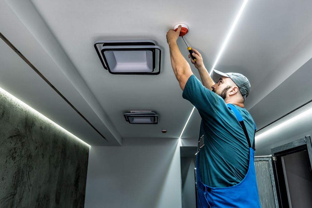 smoke alarm gas and electrical compliance checks