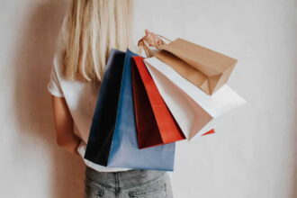 Why Twisted Handle Paper Bags Are Replacing Plastic in Independent Retail